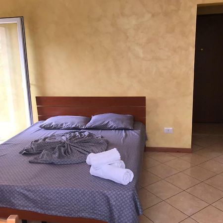 Dormi Oradea Apartment Luaran gambar