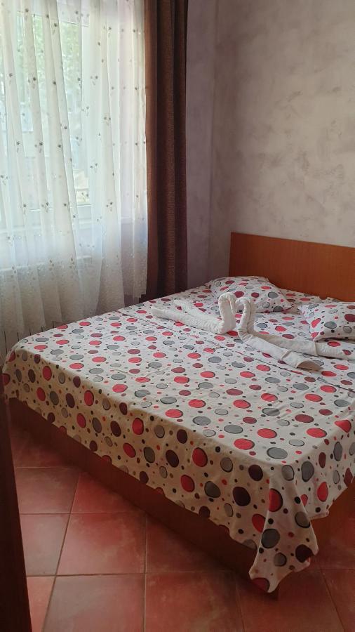 Dormi Oradea Apartment Luaran gambar