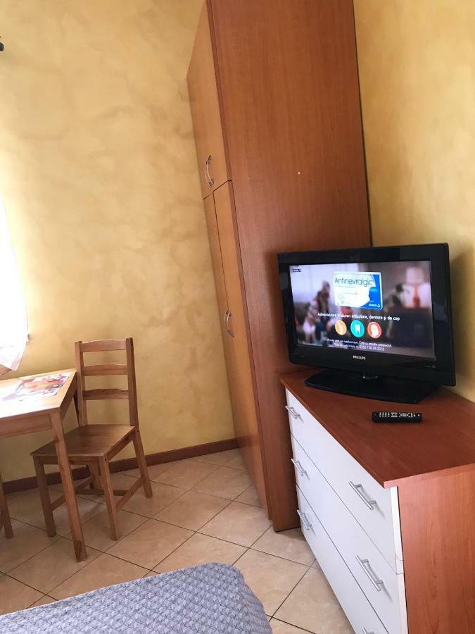 Dormi Oradea Apartment Luaran gambar